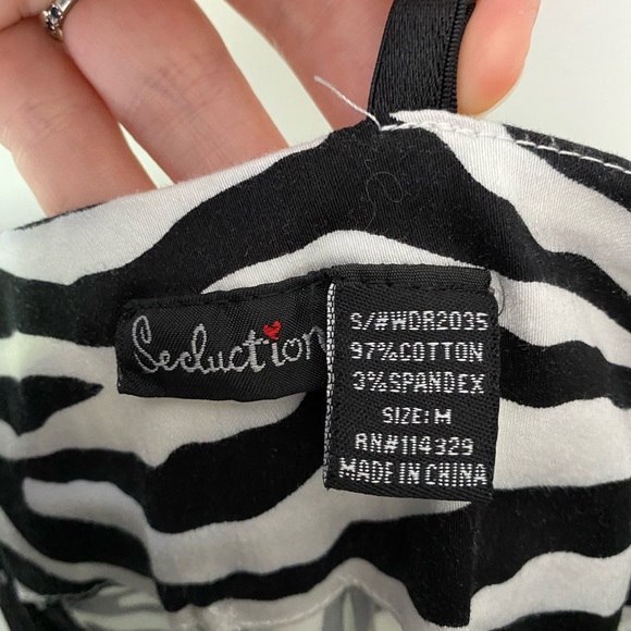 Zebra print dress size M - Picture 4 of 4